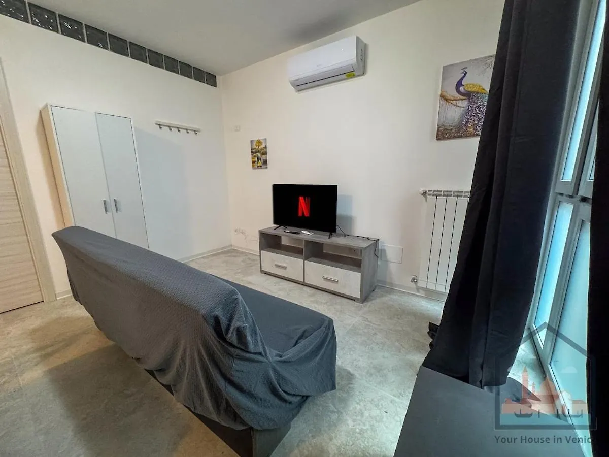 Casa Amicis - 5Min Stazione Di Mestre Venezia Italy