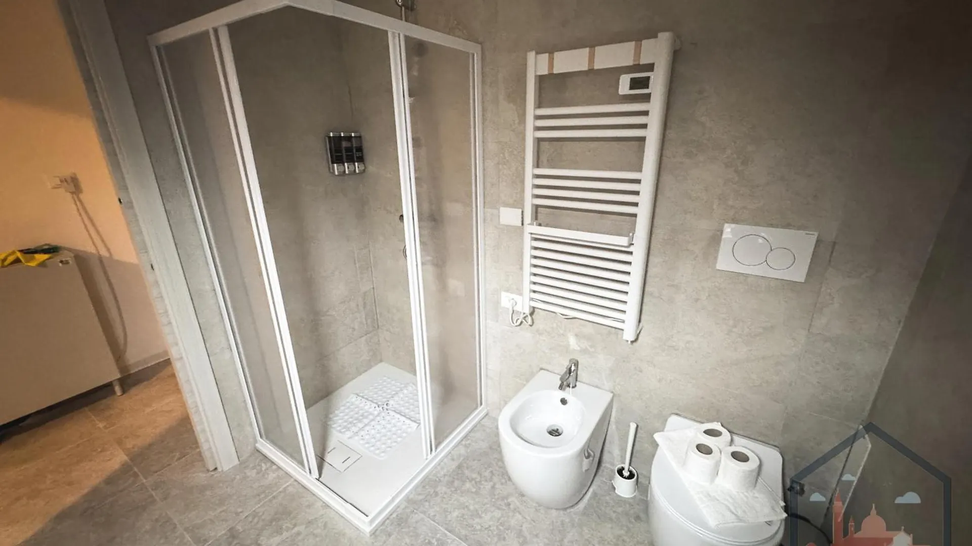Apartment Casa Amicis - 5Min Stazione Di Mestre Venezia Italy